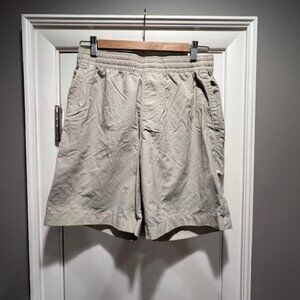 Columbia women's drawstring, nylon shorts, Sz M-8